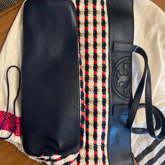 NWT Tory Burch Soft Straw Multi Tote with leather trim - Picture 2 of 5